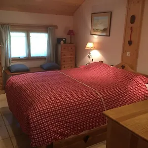 https://chalet-les-chouettes.hotels-rhonealpes.com